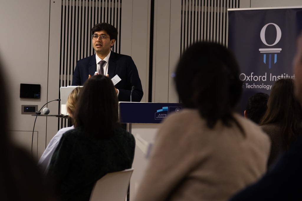 87686600-0ABA-4086-BB21-3F83AD0CACAF